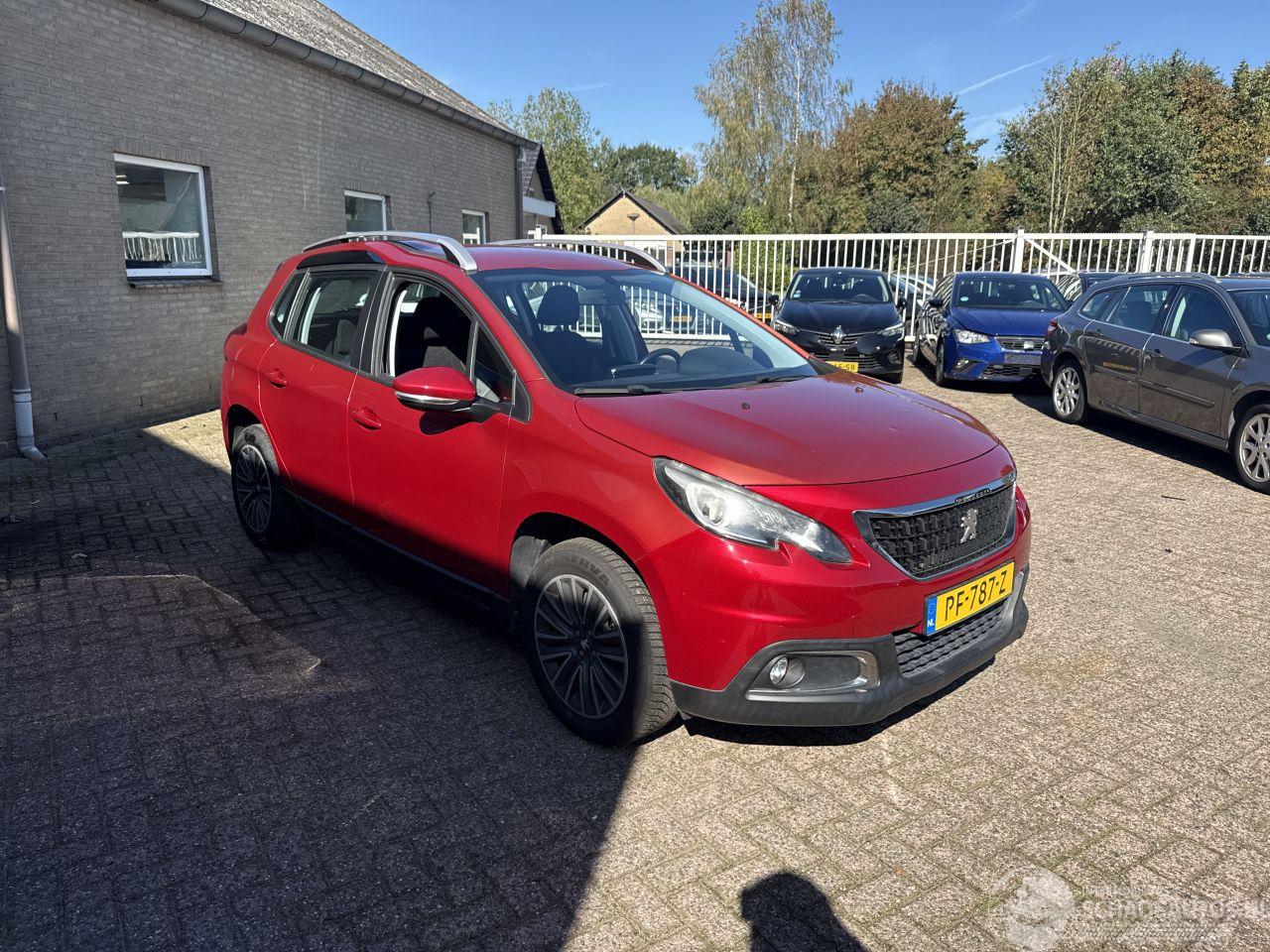 Peugeot 2008 1.2 PureTech Blue Lion AUTOMAAT REST BPM €600,-!!!