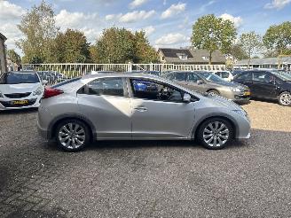 Honda Civic 5DR 1.8 GT AUTOMAAT REST BPM €300,-!!! picture 8