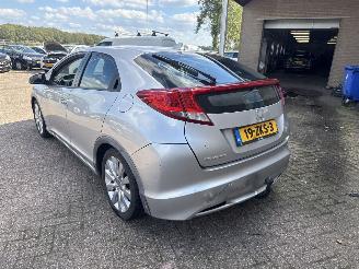 Honda Civic 5DR 1.8 GT AUTOMAAT REST BPM €300,-!!! picture 5