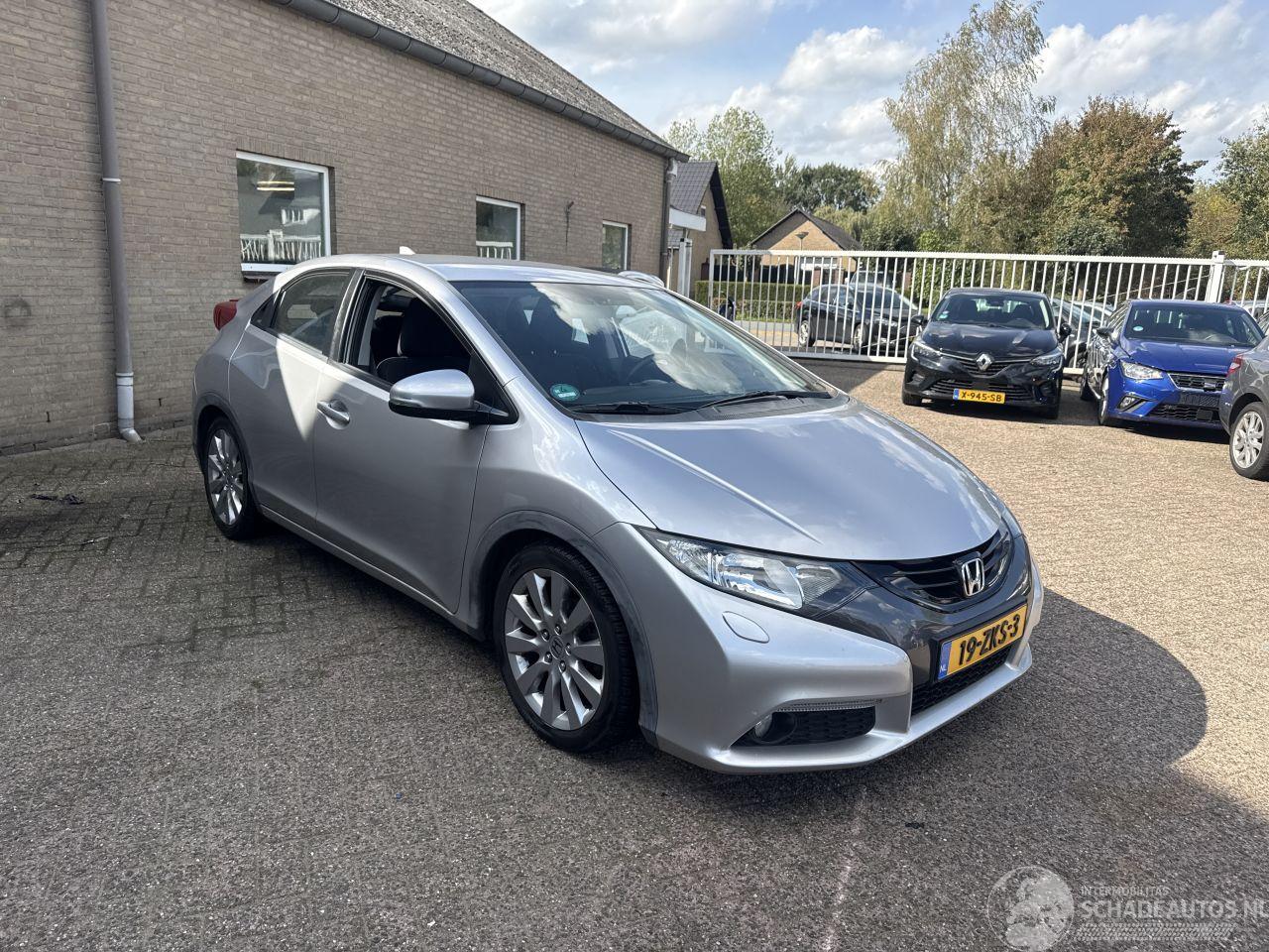 Honda Civic 5DR 1.8 GT AUTOMAAT REST BPM €300,-!!!