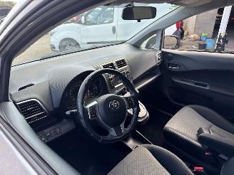 Toyota Verso S 1.3 VVT-i Aspiration AUTOMAAT picture 12