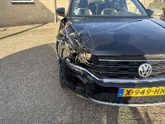 Volkswagen T-Roc 1.5 TSI Sport DSG REST BPM €300,-!!! picture 10