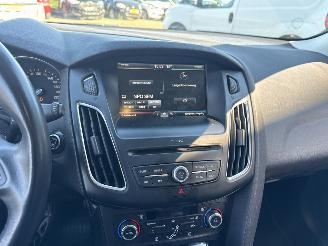 Ford Focus 1.5 TDCI Titan. L.Ed AUTOMAAT REST BPM €800,-!!! picture 21