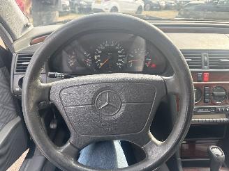 Mercedes C-klasse 180 Sport AUTOMAAT picture 13