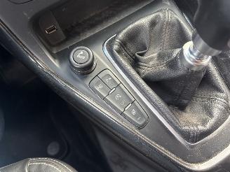 Ford Focus 1.0 Titanium REST BPM €300,-!!! picture 20