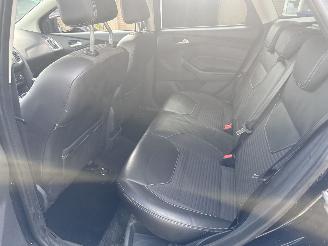 Ford Focus 1.0 Titanium REST BPM €300,-!!! picture 31