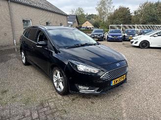 Unfallwagen Ford Focus 1.0 Titanium REST BPM €300,-!!! 2018/2