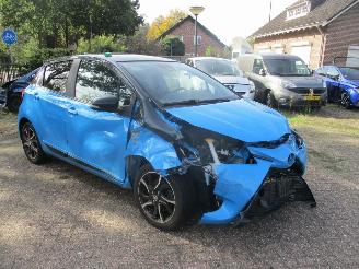 skadebil auto Toyota Yaris 1.5 Hybrid SkyBlue Edition AUT REST BPM €300,-!!! 2018/9