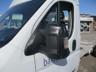 Peugeot Boxer 335 2.2 HDI L4 Prem. picture 9