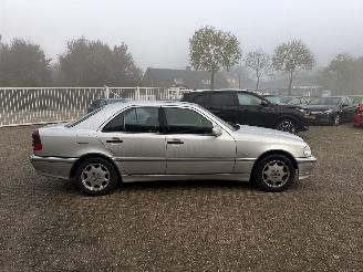 Mercedes C-klasse 240 Sport AUTOMAAT picture 8