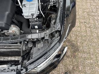 Audi A6 Limousine 2.0 TFSI Business Ed AUT picture 18