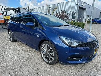 Auto incidentate Opel Astra 1.2 Launch Edition ST 2020/6