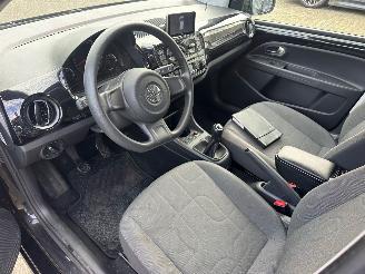Volkswagen Up! 1.0 move up! BlueMotion picture 7
