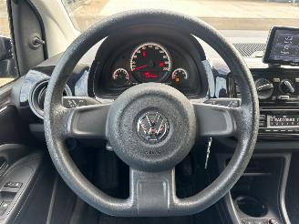 Volkswagen Up! 1.0 move up! BlueMotion picture 8