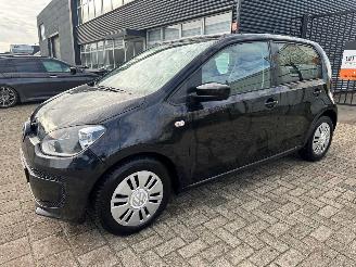 Volkswagen Up! 1.0 move up! BlueMotion picture 2
