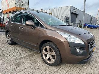 Coche accidentado Peugeot 3008 1.6 Automaat NAP Active 2013/4