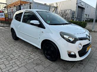 Schadeauto Renault Twingo 1.2 16V Collection 2013/1
