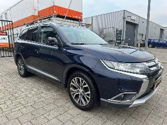 skadebil auto Mitsubishi Outlander 2.0 Automaat Executive Edition 2016/5