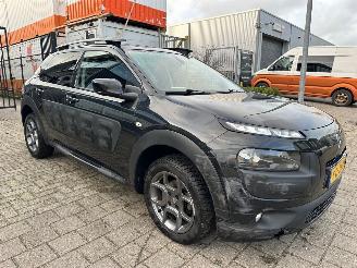 skadebil auto Citroën C4 cactus 1.2 PureTech Shine NAP 2016/10
