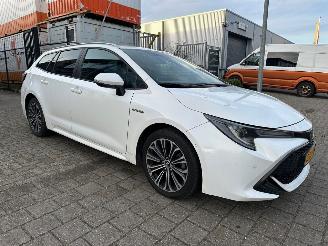 Schadeauto Toyota Corolla Touring Sports 1.8 Hybrid Business Intro 2019/9
