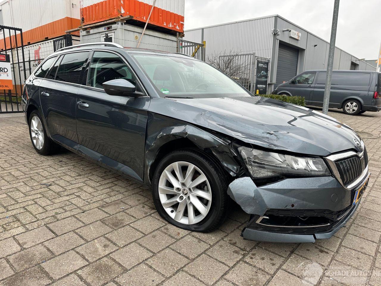 Skoda Superb Combi 1.4 TSI iV Business Edition Plus