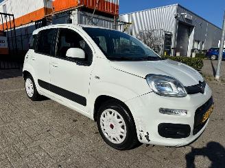 krockskadad bil auto Fiat Panda 0.9 TwinAir Edizione Cool 2014/3
