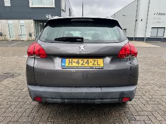 Peugeot 2008 1.2 PureTech Access picture 6