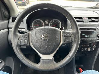 Suzuki Swift 1.2 Exclusive EASSS picture 8