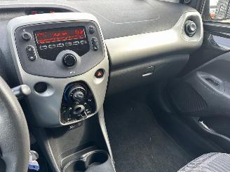 Peugeot 108 1.0 e-VTi Active picture 11