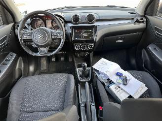 Suzuki Swift 1.2 Style Smart Hybrid picture 16