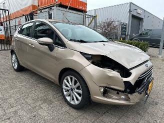 skadebil auto Ford Fiesta 1.0 EcoBoost Titanium 2015/6