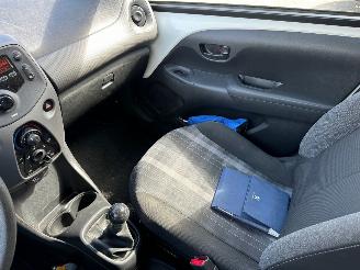 Peugeot 108 1.0 e-VTi Active picture 12