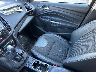 Ford Kuga 1.5 Titanium 4WD Automaat picture 14