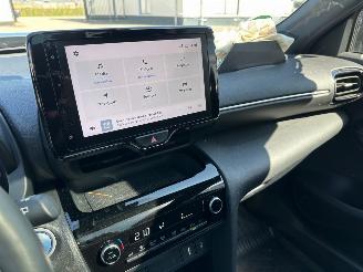 Toyota Yaris Cross 1.5 Hybrid Dynamic picture 13