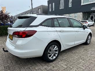 Opel Astra ST 1.2 Edition picture 7