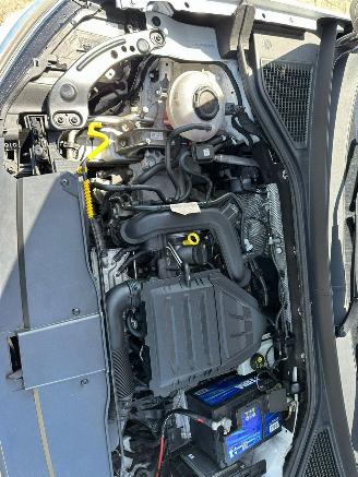 Volkswagen T-Roc 1.0 TSI Style Business picture 3