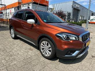 krockskadad bil auto Suzuki SX4 1.0 Automaat Boosterjet Exclusive 2017/12