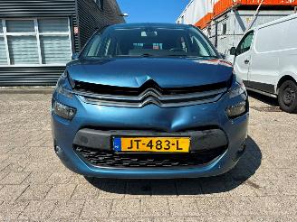 Citroën C4 PICASSO 1.2 PureTech Selection picture 2