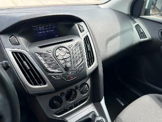 Ford Focus Wagon 1.0 EcoBoost Edition picture 11