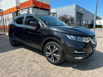 krockskadad bil auto Nissan Qashqai 1.3 DIG-T N-Connecta 2020/6