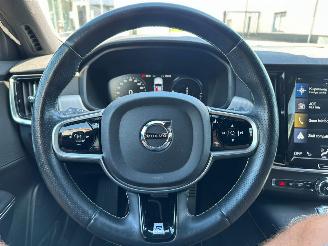 Volvo V-90 2.0 T8 AWD R-Design picture 9