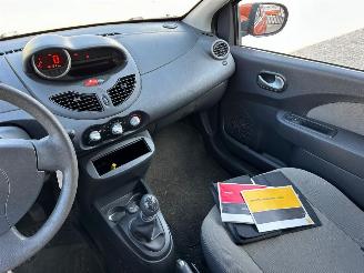 Renault Twingo 1.2-16V Authentique picture 9