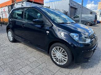 Damaged car Volkswagen Up! 1.0 up! Edition BlueMotion NAP 2014/6