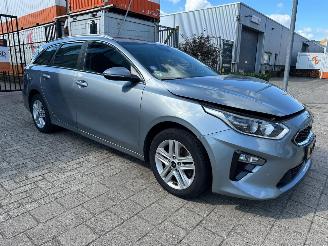 skadebil auto Kia Ceed Sportswagon 1.0 T-GDi DynamicLine 2018/9