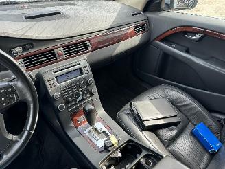 Volvo V-70 2.5T Automaat Summum picture 10