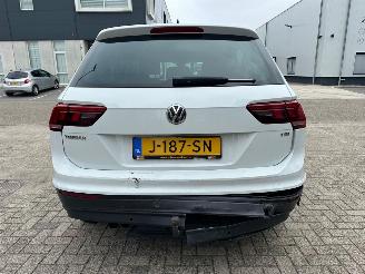 Volkswagen Tiguan 1.4 TSI Comfortline Business picture 5