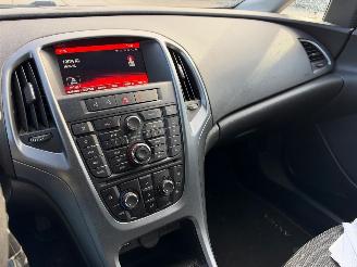Opel Astra 1.4 Turbo Business+ picture 12