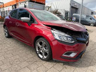 skadebil auto Renault Clio 1.2 TCe GT-Line Intens 2018/1