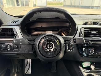 BMW 3-serie 318i Edition M Sport Shadow Executive picture 8