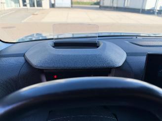 Citroën C4 1.2 Puretech Automaat Business Plus picture 10
